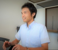 店長 碓井 雄太